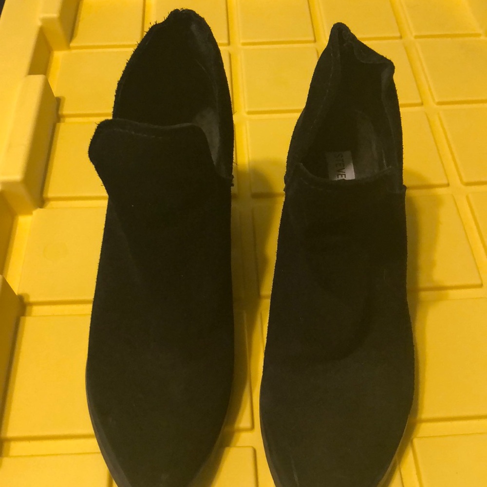 Steve Madden booties